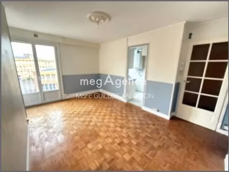 appartement 83 m2 - 5 pièces