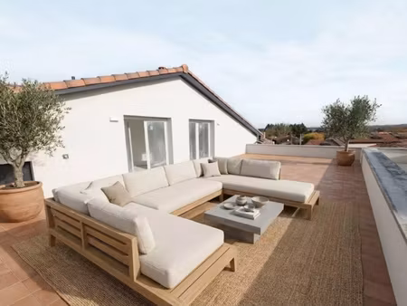 superbe t4 de 85 m² avec grande terrasse de 62 m²