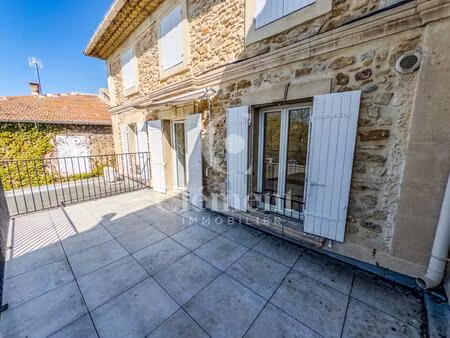 appartement à louer t3 avec terrasse – piolenc 84420