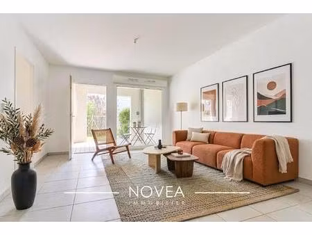 t3 avec jardin et loggia