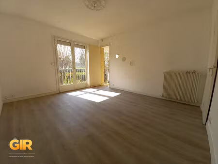 rennes saint jacques de la lande appartement t2 46.04 m²