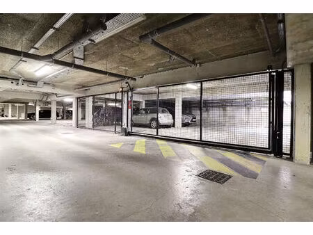 place de parking taverny