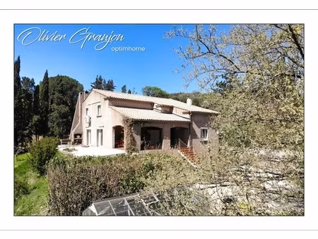 maison familiale au cœur de la nature  potentiel unique à exploiter à 30 min de montpellie