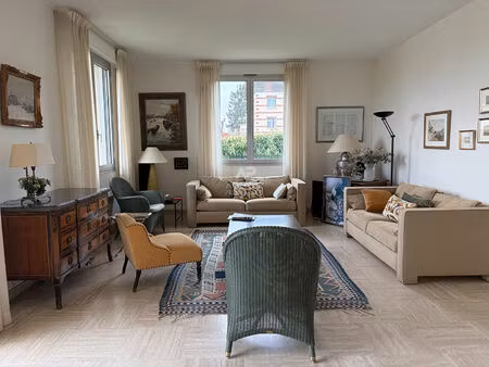 maison le mesnil le roi 7 pièce(s)