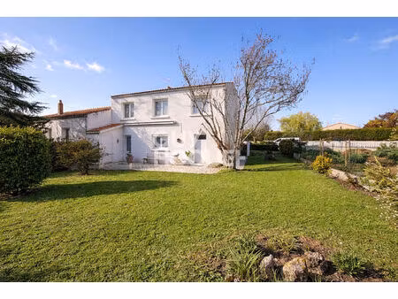 maison 5 pièces à vendre à marsilly - exposition sud  4 chambres