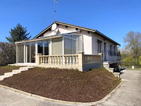 proche commodites tournus