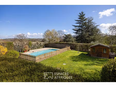 maison d'architecte familiale au coeur de dommartin