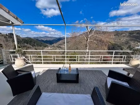 maison avec panorama 319m2 14 pièces