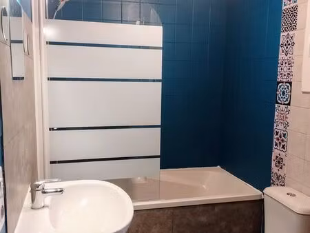 loue 480 euros f2 de 50m2 en cv