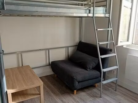 studio meublé étudiant 13m2  proche victor hugo angoulême