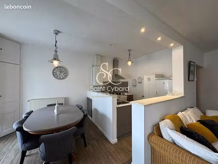 maison 5 pièces 104 m²
