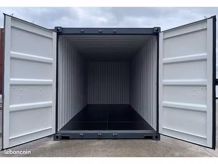 box de stockage de 7m² ou 14m² (garde-meuble  garage  entrepôt)