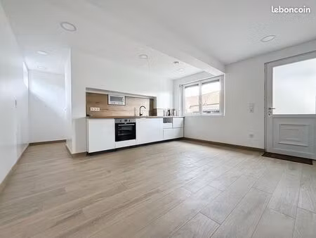 maison 2 pièces 54 m²