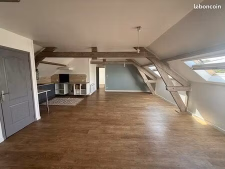 appartement 3 pièces 74 m²