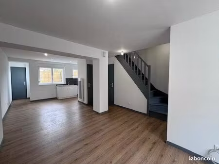 maison 4 pièces 70 m²