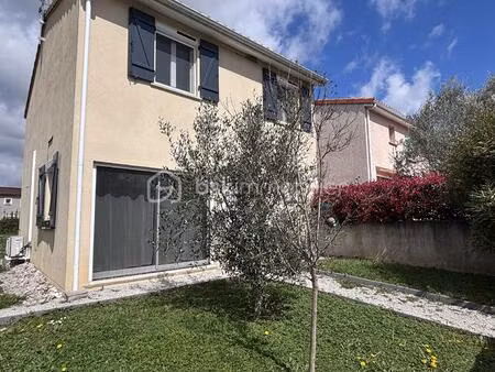 pavillon de 104 m² à coufouleux