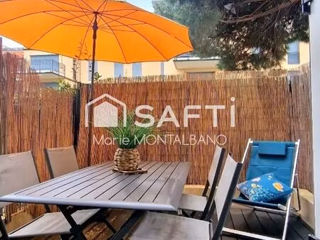 studio avec terrasse et parking  en 1ère ligne