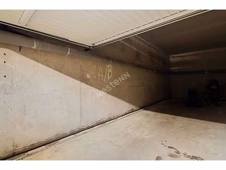 garage double dans la residence horizon rocher avenue jean moulin