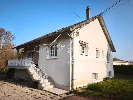maison familiale en bordure de clain