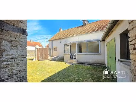 fermette de village à 15 km de montbard (côte-d'or)