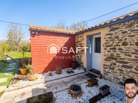 maison de campagne calme  2 chambres  dressing  véranda et jardin arboré.