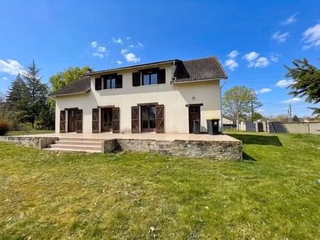 pavillon 8 pièces 6 chambres