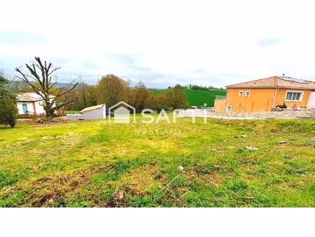terrain 1866 m2 avec superbe vue au calme