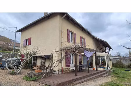 maison bevenais 136 m2