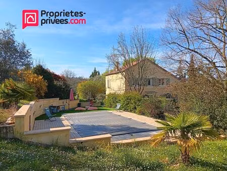 maison cahors 46000 avec piscine et grad terrain  150 m²  3 chambres