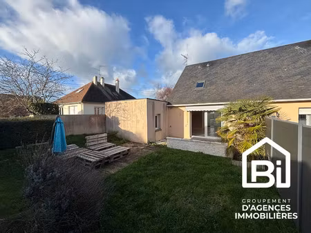 vente maison à courseulles-sur-mer (14470) : à vendre / 107m² courseulles-sur-mer