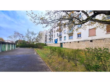 appartement 3 pièces à vendre à carrières-sur-seine