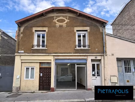 local commercial rue de la république à oullins