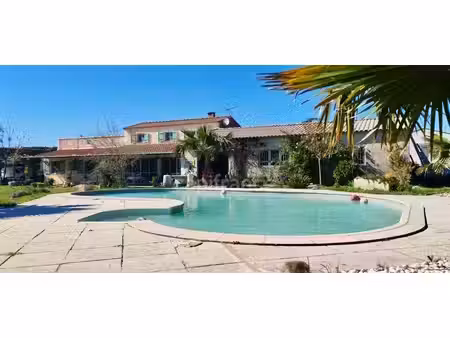 propriete à vendre 2 habitations  quartier pont de crau  arles (13)