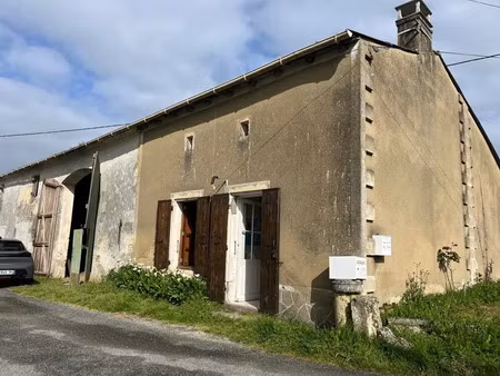 vente maison 2 pièces 93 m² à mirambeau (17150)  50 000 €