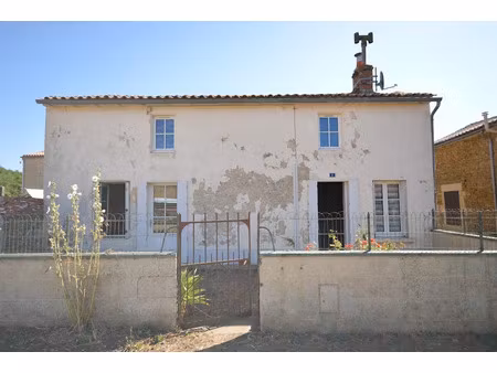 vente maison 5 pièces 77 m² à sainte-hermine (85210)  55 000 €