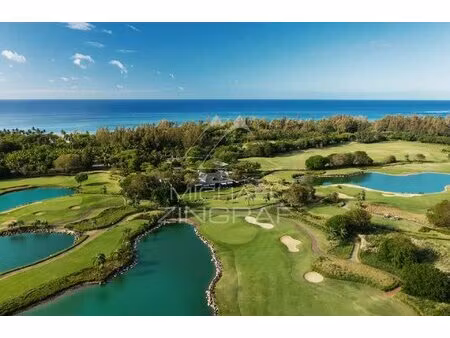 luxe et sérénité au cœur du plus beau domaine golfique de maurice - mzimc1105