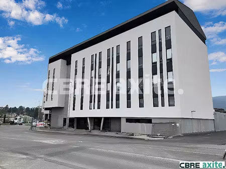 vente bureau voiron 925 m²