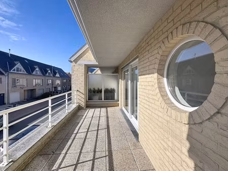appartement te huur in oostende met 2 slaapkamers