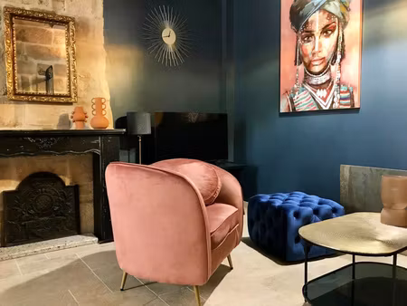 centre uzès. très charmant appart meublé 2 chambres à 100 mètres de la place aux herbes