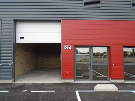 location local commercial 40m² montauban 82000