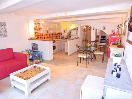 bargemon : appartement 61 m2 en rez-de-chaussée