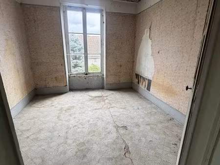 vente maison 9 pièces 260 m² à châtenay-sur-seine (77126)  128 400 €