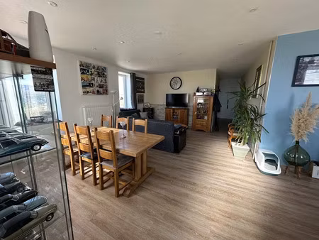 vente maison 8 pièces 280 m² à saint-germain-laval (42260)  164 000 €