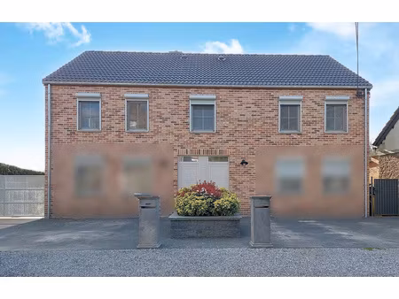 appartement te huur in wasseiges met 2 slaapkamers