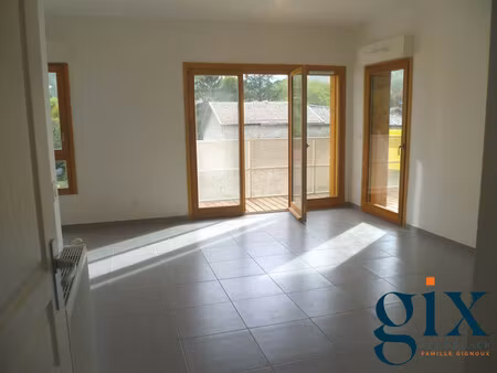 location appartement 3 pièces 72m² seyssins 38180