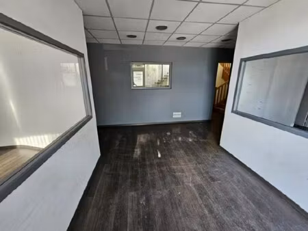 location local commercial 206m² valence 26000