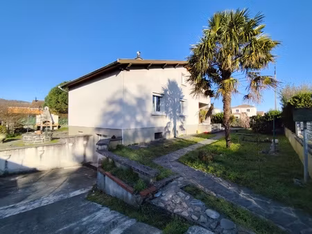 maison 5 pièces - 121 m²