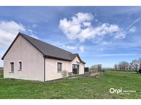 vente maison 3 pièces 85 m² à neuvéglise-sur-truyère (15260)  182 000 €