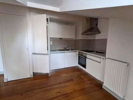 t2 dans le vieux bayonne