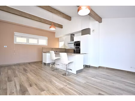 dernier étage – terrasse exceptionnelle de 54 m² – réside